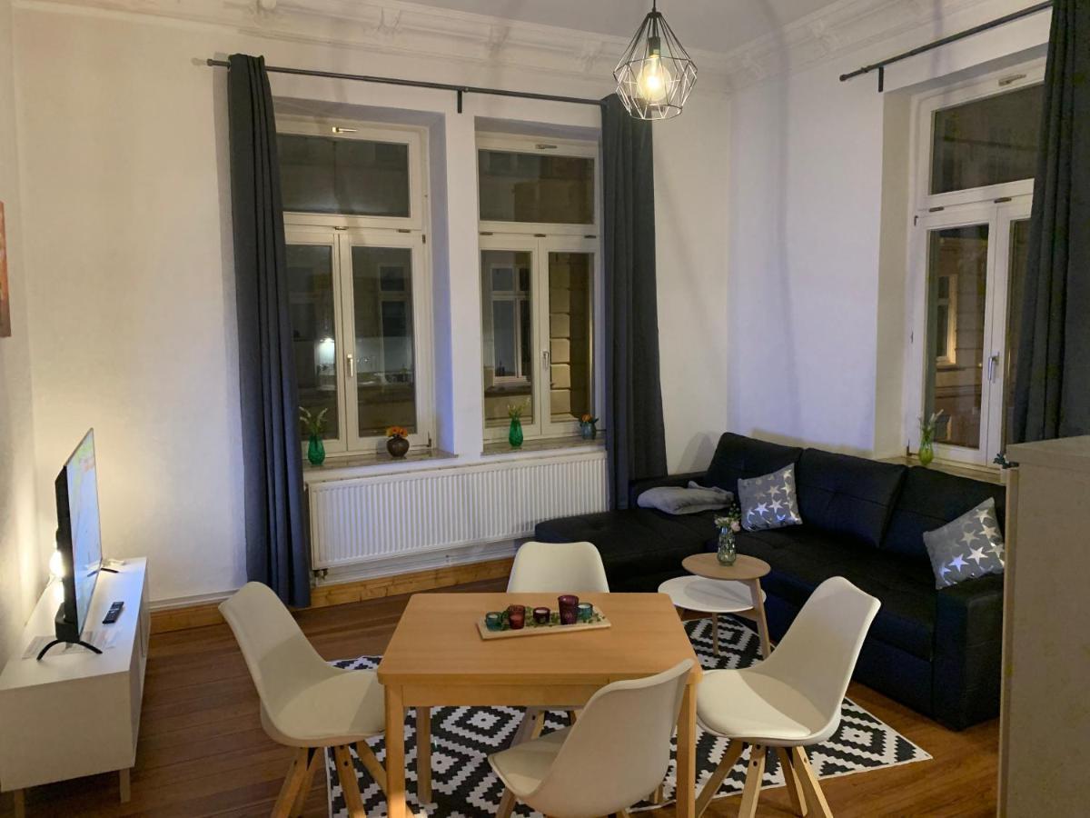 Apartment Am Schelfmarkt Schwerin  Exterior foto